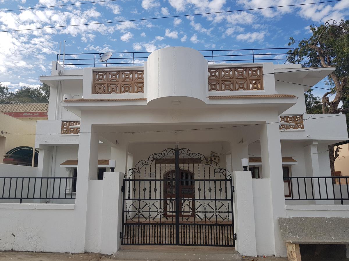 Happy Home Bhuj Exterior foto